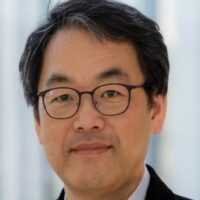 Dr. Alex Jinsung Choi headshot
