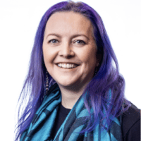 Dawn Foster headshot