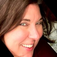 Michelle Dupuis headshot