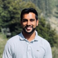 Nash Ramar headshot