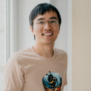 Liyi Huang headshot