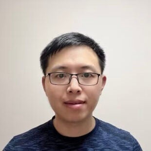 Long Xu headshot