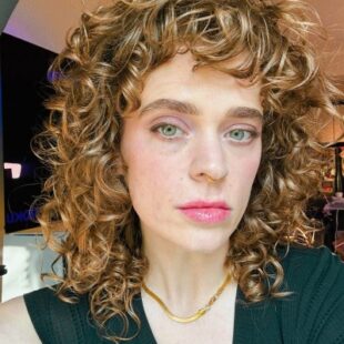 Rachel White headshot