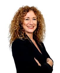Silvana Muscella headshot