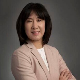 Shanshan Song headshot