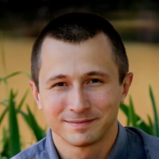 Artur Souza headshot