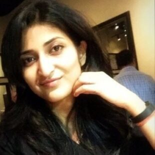 Neha Ojha headshot