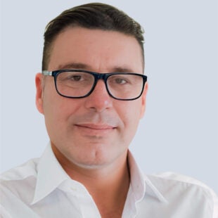 Mostafa Hagog headshot