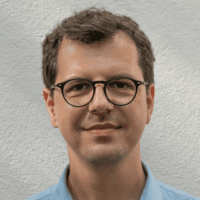 Madalin Neag headshot