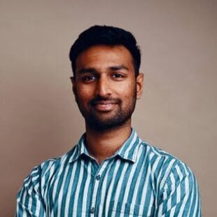 Mukund Muralikrishnan headshot