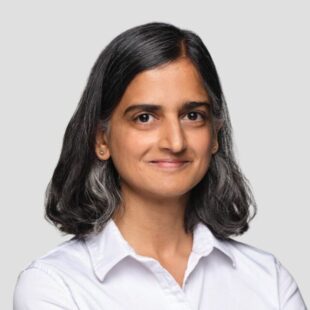 Priya Nagpurkar headshot